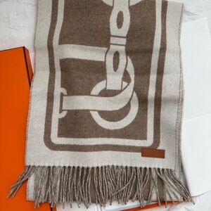 Hermes Petite Casaque Coaching scarf